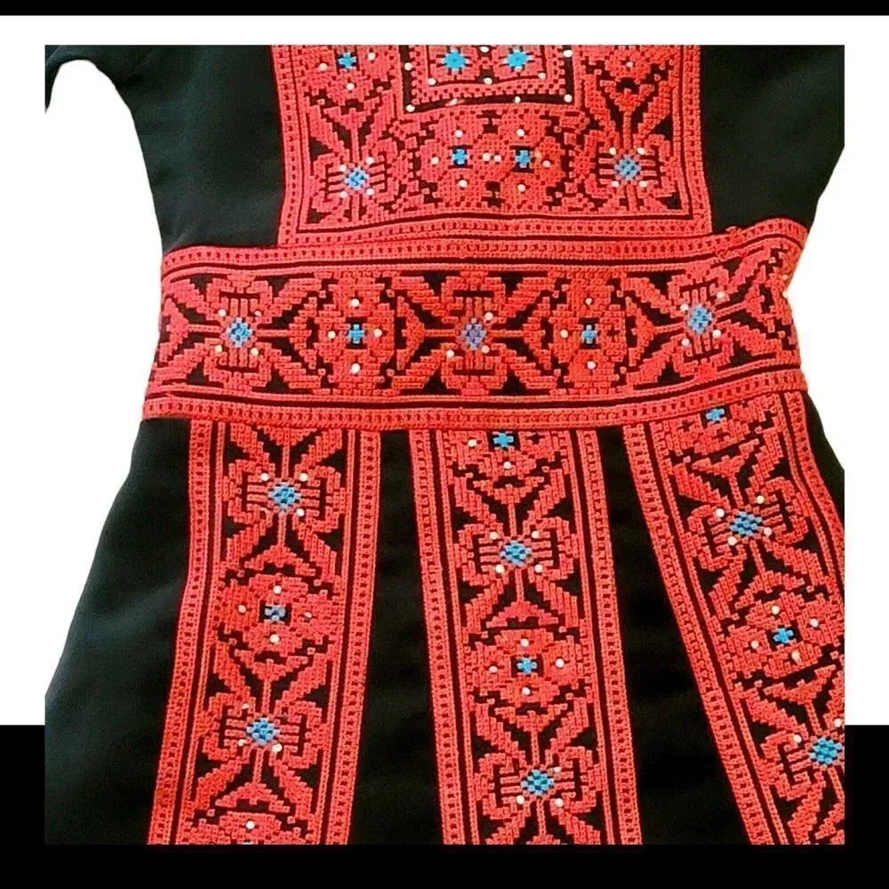 Beautiful Red and Black Embroidery Palestinian Girl Dress Thobe Tatreez Heritage - Picture 3 of 10